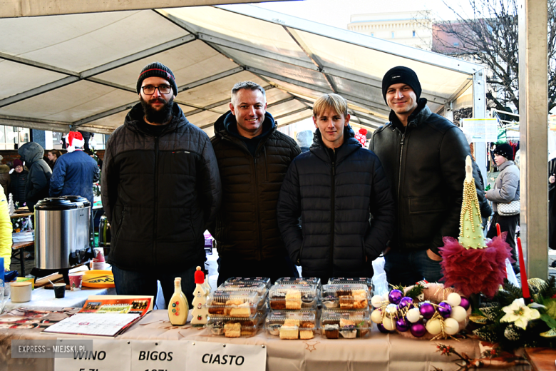 Mikołajkowy Jarmark Bożonarodzeniowy w Ząbkowicach Śląskich