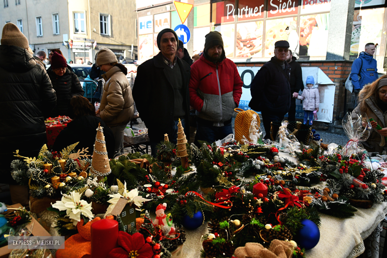 Mikołajkowy Jarmark Bożonarodzeniowy w Ząbkowicach Śląskich