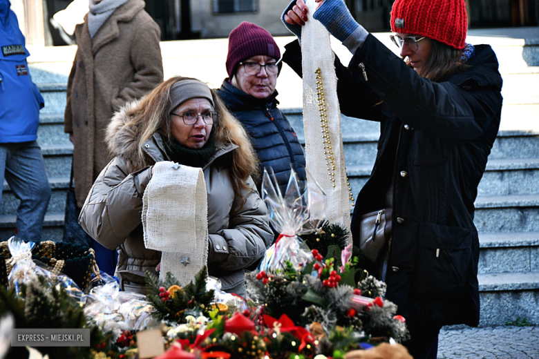 Mikołajkowy Jarmark Bożonarodzeniowy w Ząbkowicach Śląskich
