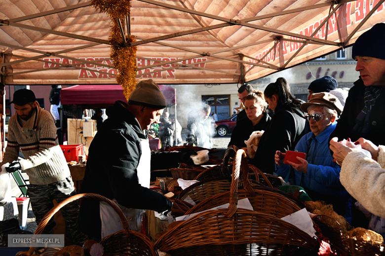 Mikołajkowy Jarmark Bożonarodzeniowy w Ząbkowicach Śląskich