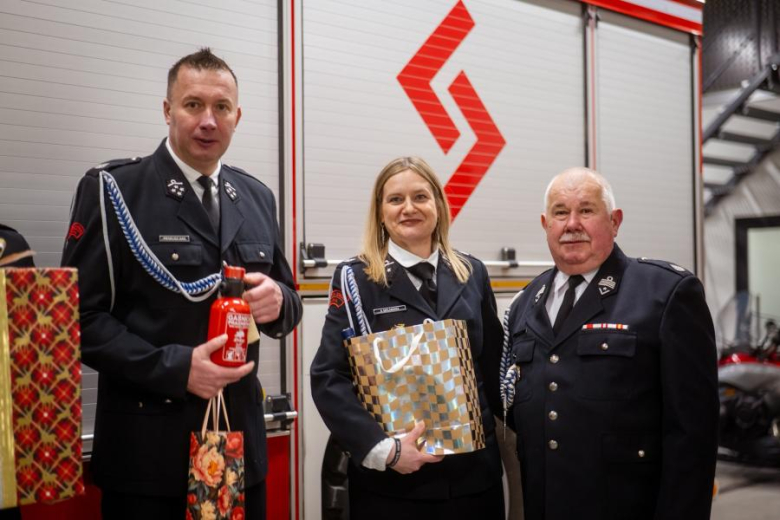 80-lecie Ochotniczych Straży Pożarnych w Gminie Stoszowice oraz przekazanie samochodów dla OSP