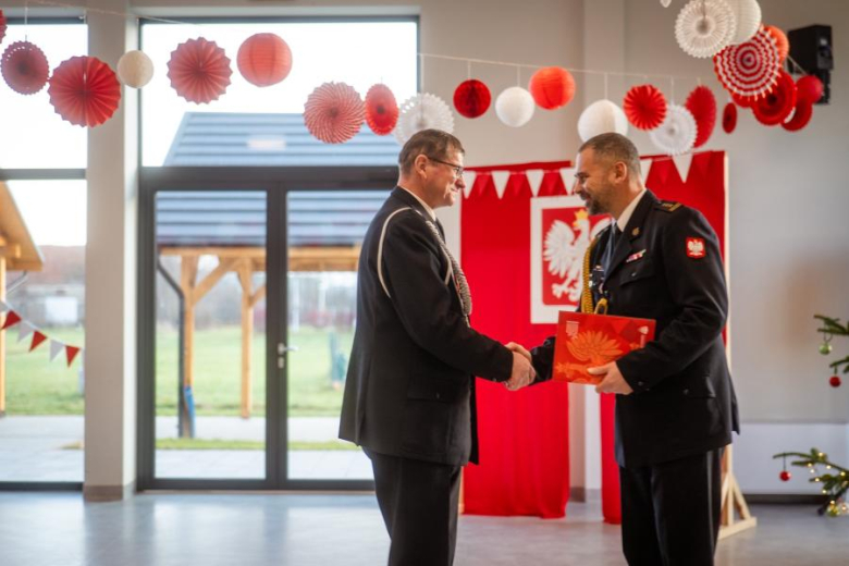 80-lecie Ochotniczych Straży Pożarnych w Gminie Stoszowice oraz przekazanie samochodów dla OSP