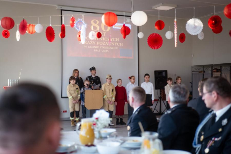80-lecie Ochotniczych Straży Pożarnych w Gminie Stoszowice oraz przekazanie samochodów dla OSP