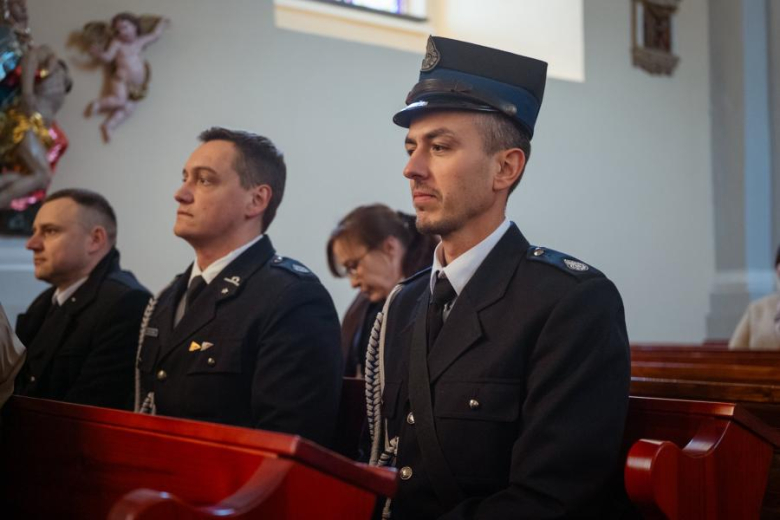 80-lecie Ochotniczych Straży Pożarnych w Gminie Stoszowice oraz przekazanie samochodów dla OSP