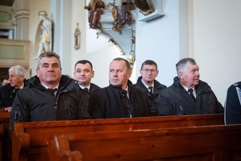 80-lecie Ochotniczych Straży Pożarnych w Gminie Stoszowice oraz przekazanie samochodów dla OSP