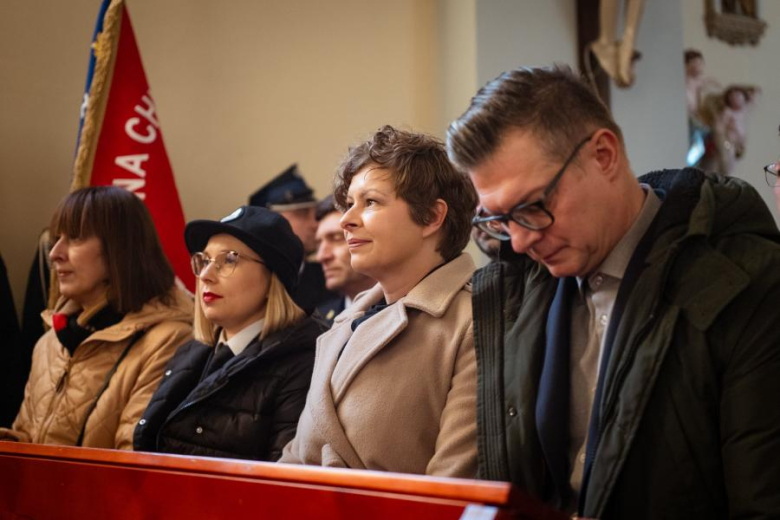 80-lecie Ochotniczych Straży Pożarnych w Gminie Stoszowice oraz przekazanie samochodów dla OSP