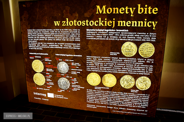 Złotostockie monety odtworzone z precyzją mistrzów. Wyjątkowa wystawa replik i hologramów
