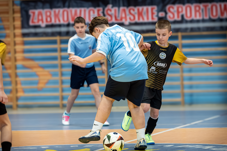 Turniej mini futsalu 2026 dla klas IV-VI [foto]