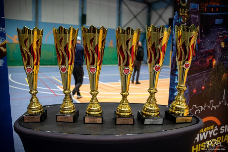 Lokalne drużyny pokazały wielkie serca - turniej charytatywny Orzeł Cup 2026! Gospodarze najlepsi