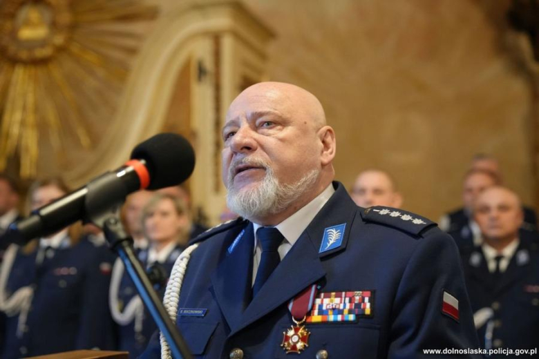 Uroczyste ślubowanie nowych policjantów we wrocławskim Oratorium Marianum