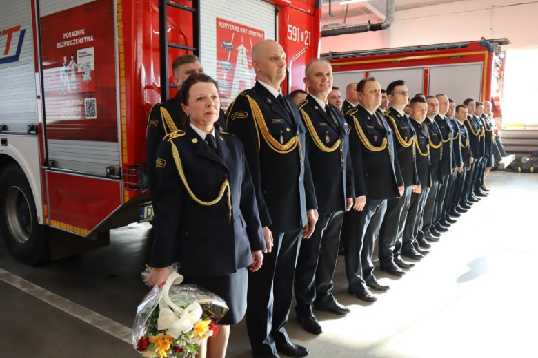 Pożegnanie z mundurem. St. bryg. Krzysztof Welcz kończy służbę po 32 latach w PSP Ząbkowice Śląskie