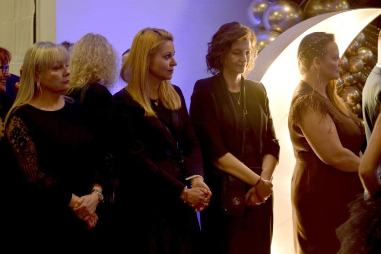 Maturzyści z „Wrocławskiej” bawili się na studniówce [foto]