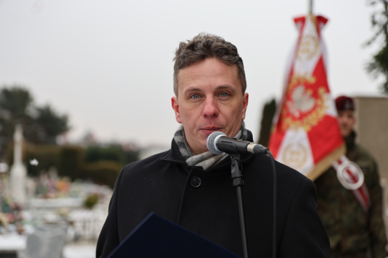 Uroczyste odsłonięcie pomnika Jakuba Kasprzyka w Ząbkowicach Śląskich