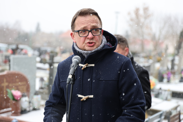 Uroczyste odsłonięcie pomnika Jakuba Kasprzyka w Ząbkowicach Śląskich