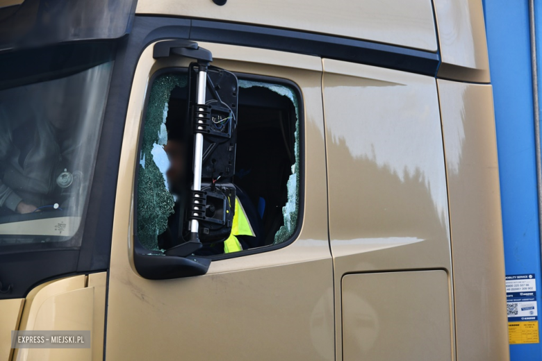 Utrudnienia w ruchu na krajowej ósemce. Zderzenie dwóch samochodów ciężarowych