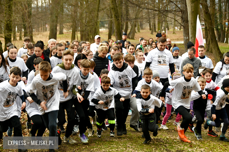 Bieg „Tropem Wilczym” w Kamieńcu Ząbkowickim. Uczczono pamięć Żołnierzy Wyklętych