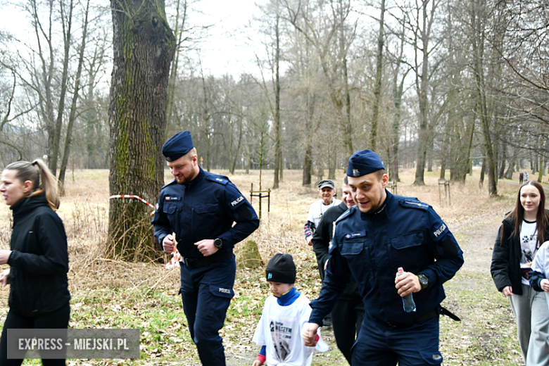 Bieg „Tropem Wilczym” w Kamieńcu Ząbkowickim. Uczczono pamięć Żołnierzy Wyklętych