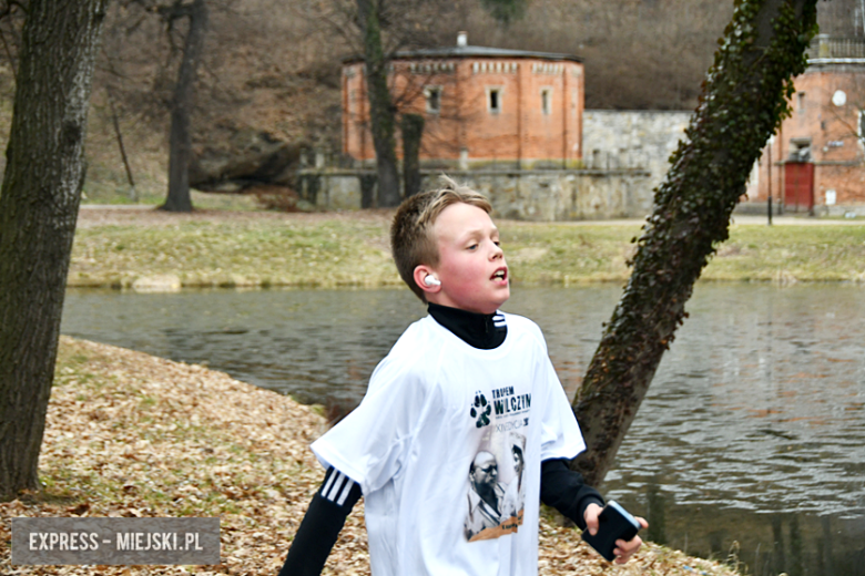 Bieg „Tropem Wilczym” w Kamieńcu Ząbkowickim. Uczczono pamięć Żołnierzy Wyklętych