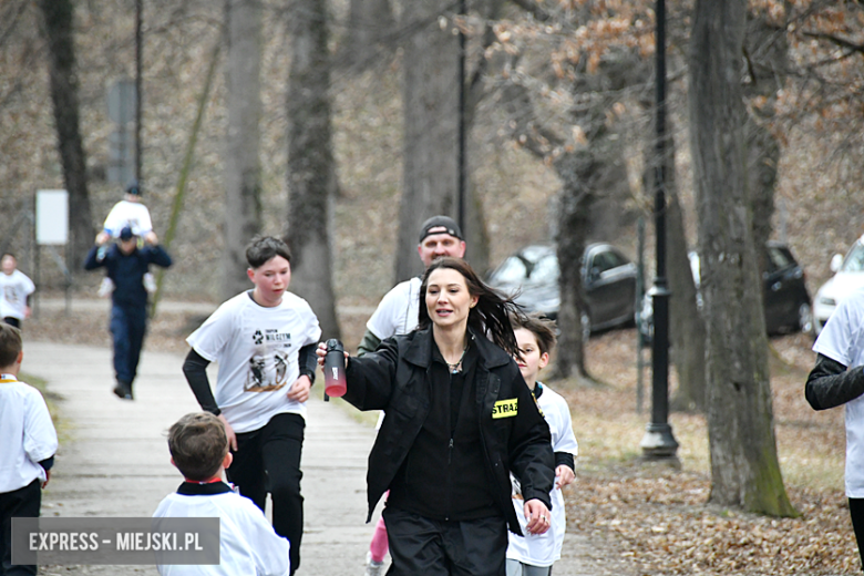 Bieg „Tropem Wilczym” w Kamieńcu Ząbkowickim. Uczczono pamięć Żołnierzy Wyklętych