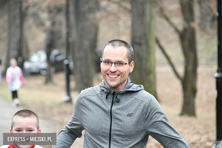 Bieg „Tropem Wilczym” w Kamieńcu Ząbkowickim. Uczczono pamięć Żołnierzy Wyklętych