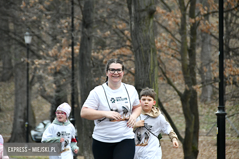 Bieg „Tropem Wilczym” w Kamieńcu Ząbkowickim. Uczczono pamięć Żołnierzy Wyklętych
