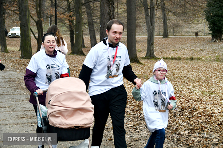 Bieg „Tropem Wilczym” w Kamieńcu Ząbkowickim. Uczczono pamięć Żołnierzy Wyklętych
