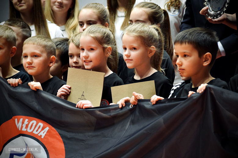 Gminna Gala Sportu w Ziębicach. Wręczono nagrody dla sportowców, drużyn, działaczy i trenerów
