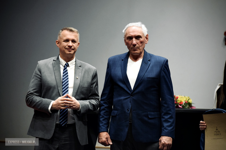 Gminna Gala Sportu w Ziębicach. Wręczono nagrody dla sportowców, drużyn, działaczy i trenerów