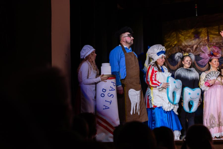 Premiera spektaklu „Król Bul” w Kamieńcu Ząbkowickim