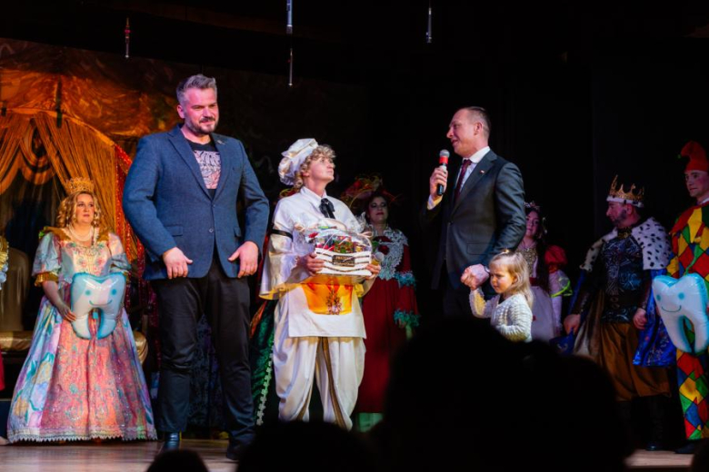 Premiera spektaklu „Król Bul” w Kamieńcu Ząbkowickim