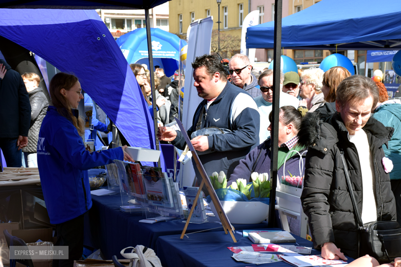 Miasteczko zdrowia. Wiosenne, bezpłatne badania i konsultacje przyciągnęły tłumy