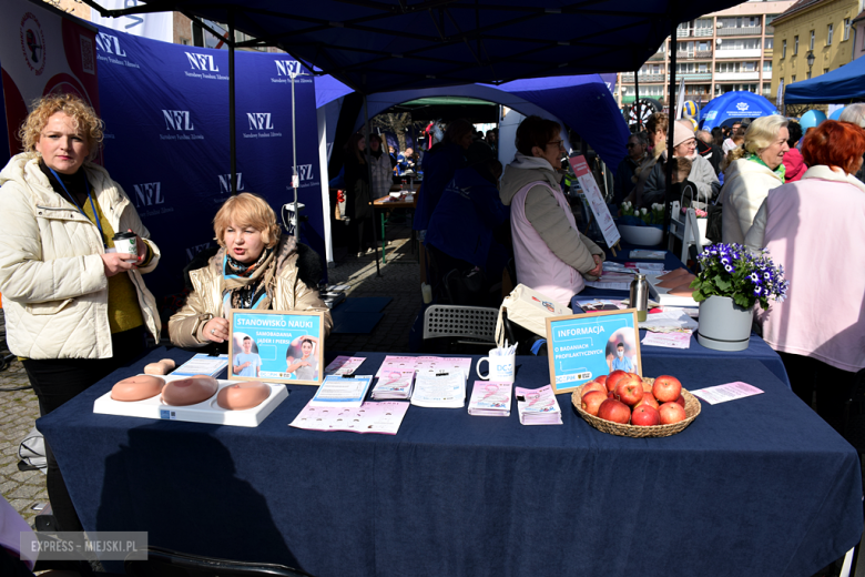 Miasteczko zdrowia. Wiosenne, bezpłatne badania i konsultacje przyciągnęły tłumy
