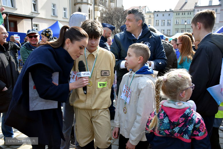 Miasteczko zdrowia. Wiosenne, bezpłatne badania i konsultacje przyciągnęły tłumy