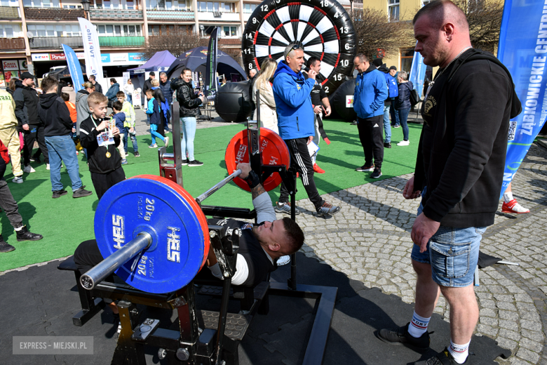 Miasteczko zdrowia. Wiosenne, bezpłatne badania i konsultacje przyciągnęły tłumy