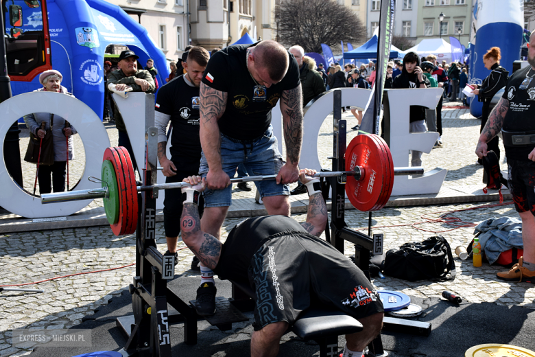 Miasteczko zdrowia. Wiosenne, bezpłatne badania i konsultacje przyciągnęły tłumy