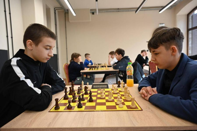 Młodzi szachiści rywalizowali w Kamieńcu Ząbkowickim