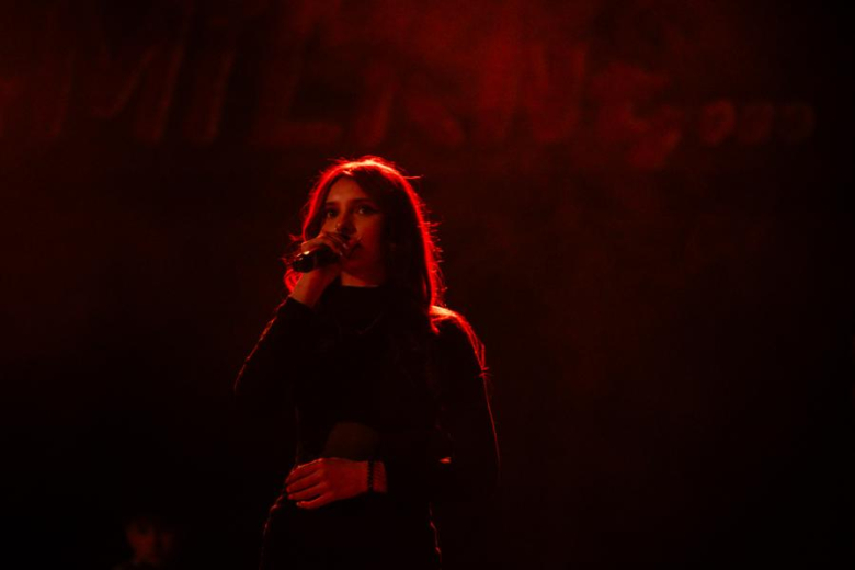 „Zanim zamilknę” – poruszający głos młodego pokolenia na scenie w Ząbkowicach Śląskich