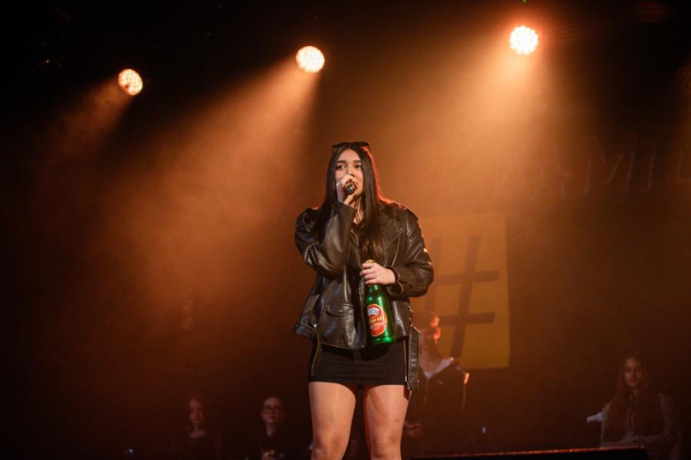 „Zanim zamilknę” – poruszający głos młodego pokolenia na scenie w Ząbkowicach Śląskich