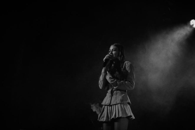 „Zanim zamilknę” – poruszający głos młodego pokolenia na scenie w Ząbkowicach Śląskich