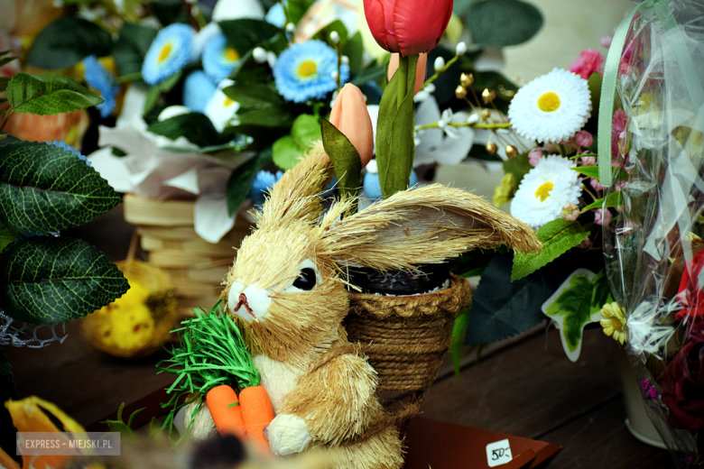 Świąteczna atmosfera na Jarmarku Wielkanocnym w Ziębicach