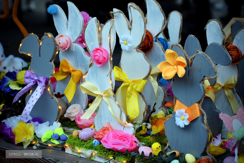 Świąteczna atmosfera na Jarmarku Wielkanocnym w Ziębicach