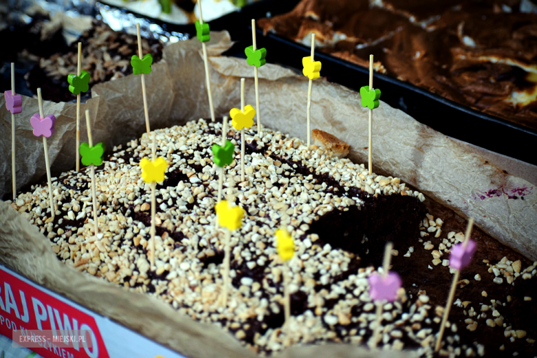 Świąteczna atmosfera na Jarmarku Wielkanocnym w Ziębicach