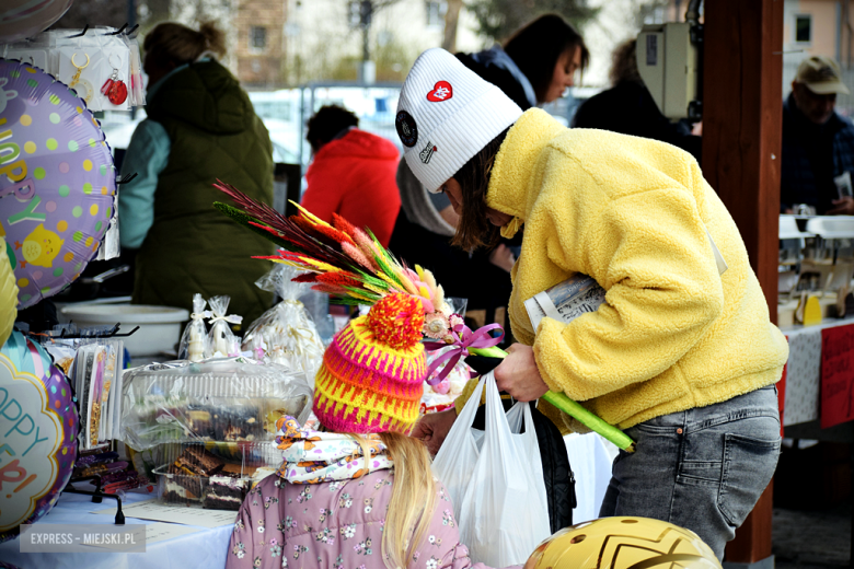 Świąteczna atmosfera na Jarmarku Wielkanocnym w Ziębicach