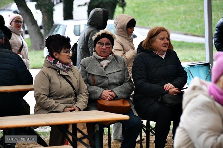 Jarmark wielkanocny w Kamieńcu Ząbkowickim 