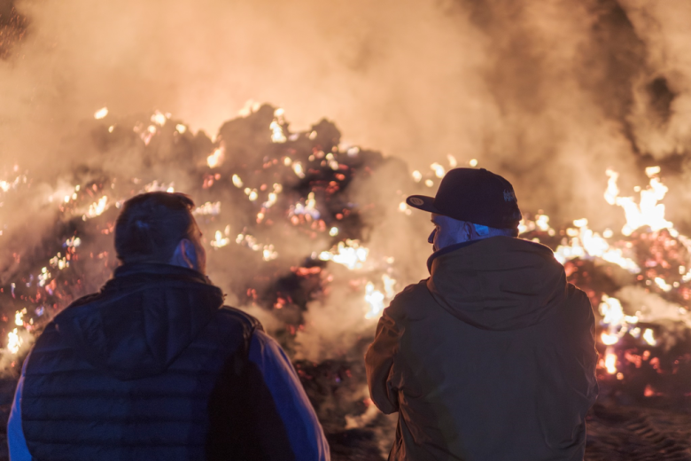 Spłonęło ponad tysiąc balotów słomy. Wyznaczono 10 tys. zł nagrody za wskazanie sprawcy