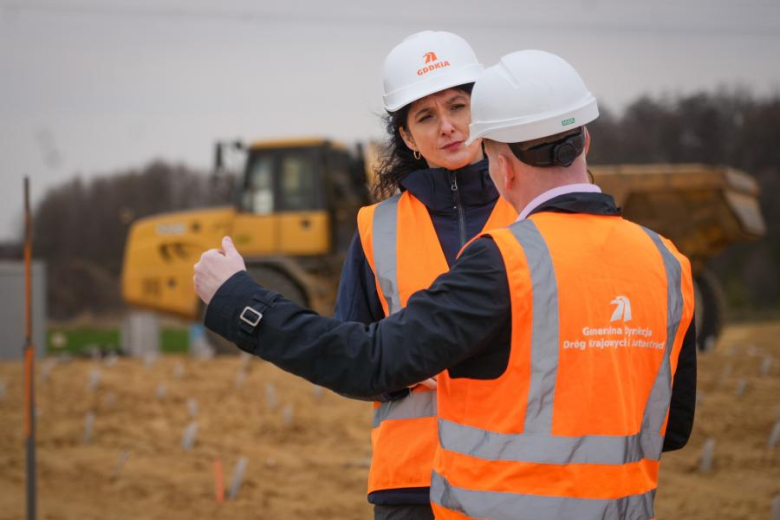 Prace na S8 z Wrocławia w kierunku Kłodzka nabierają tempa