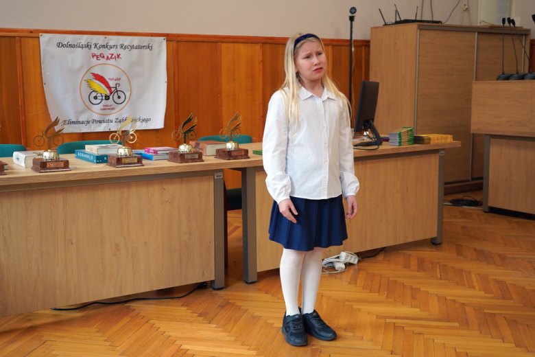 Powiatowe eliminacje „Pegazika” rozstrzygnięte. Znamy laureatów konkursu recytatorskiego