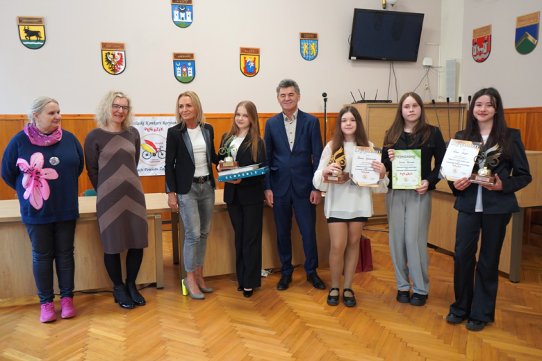 Powiatowe eliminacje „Pegazika” rozstrzygnięte. Znamy laureatów konkursu recytatorskiego