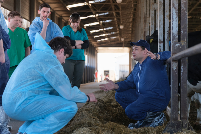 Lekarze weterynarii odbyli zajęcia specjalizacyjne w OHZ w Starczowie