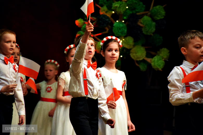 Uroczysta akademia w Ząbkowicach Śląskich z okazji uchwalenia Konstytucji 3 Maja 